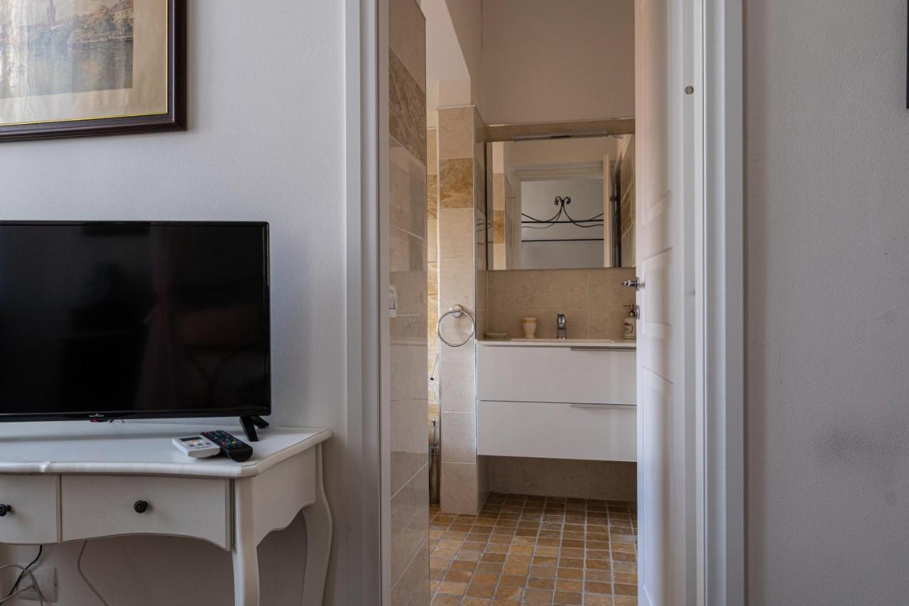 Gold Maison Villa Ферара Екстериор снимка